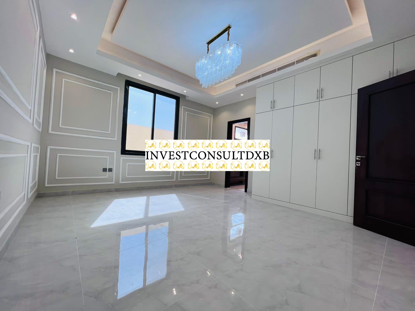 Strategic Location | Modern Luxury Villa | Resale