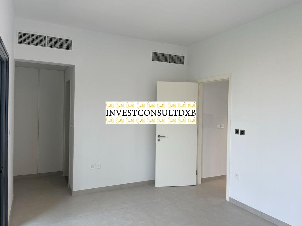 Luxury Villa | Strategic Location | Resale Unit