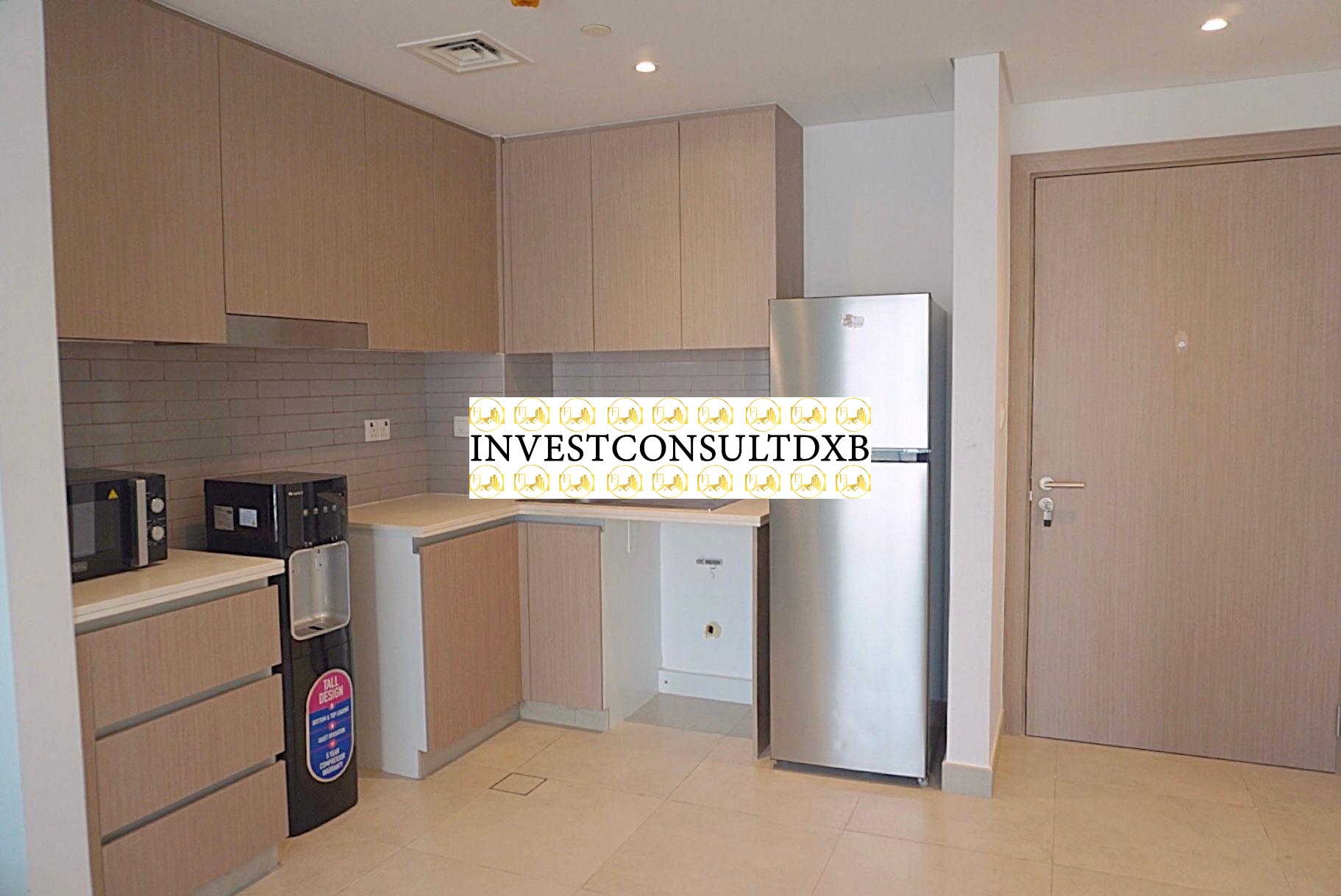 Luxury 1BR with Balcony  |  Sea View Unit  |  Resale